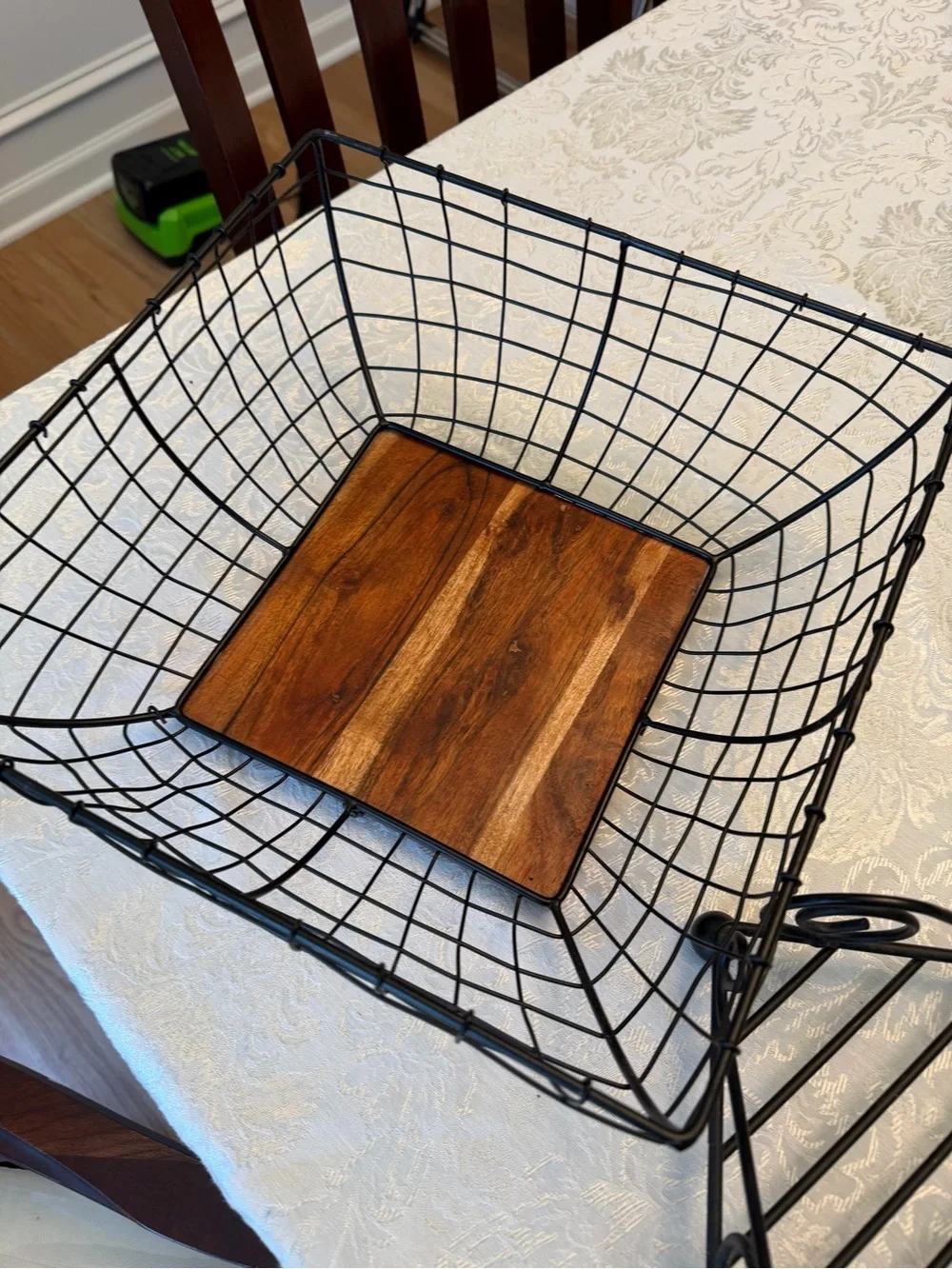 Wired Basket and Napkin holder Bundle